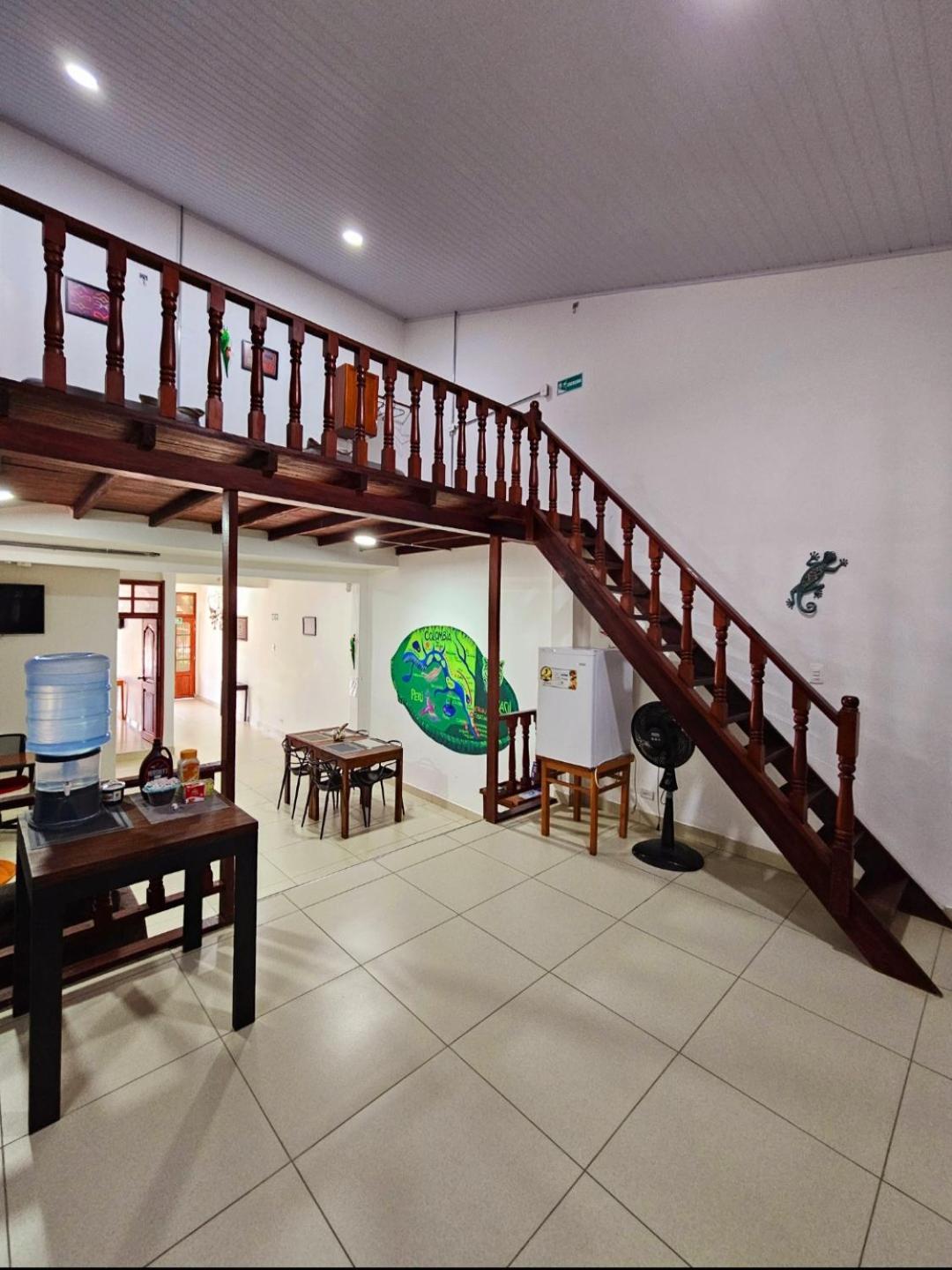 Kanaq Hotel Tours Leticia Buitenkant foto